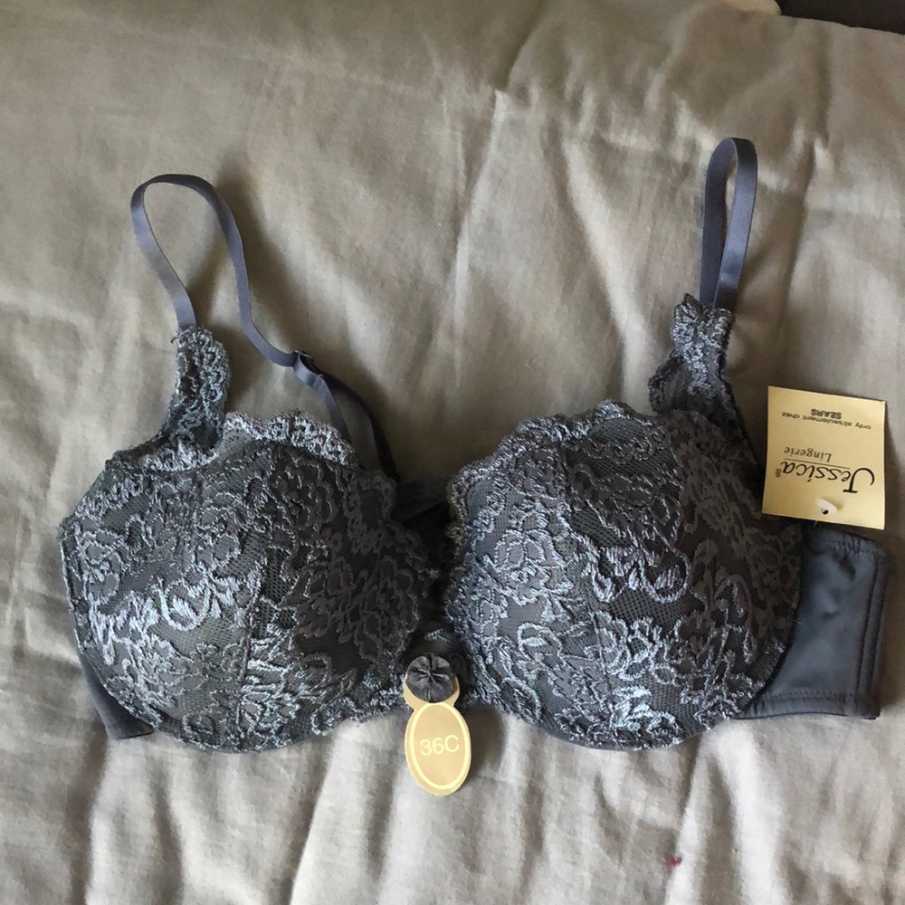 Jessica Bra